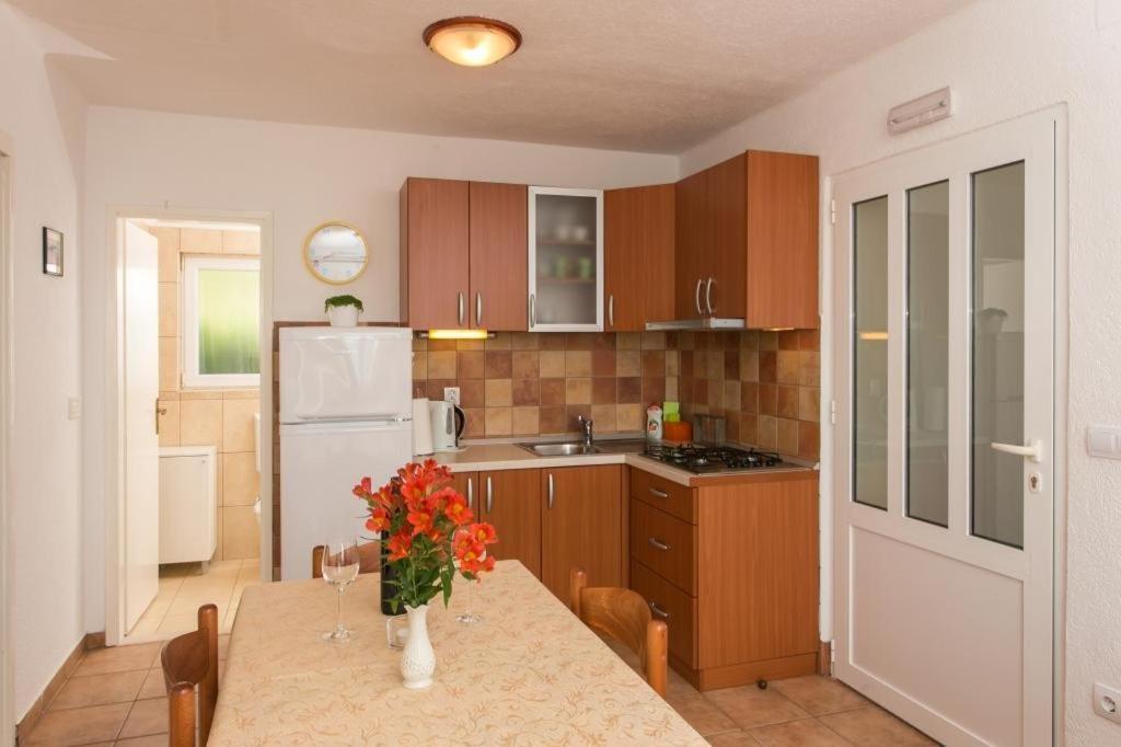 Drače Apartments Stipo מראה חיצוני תמונה