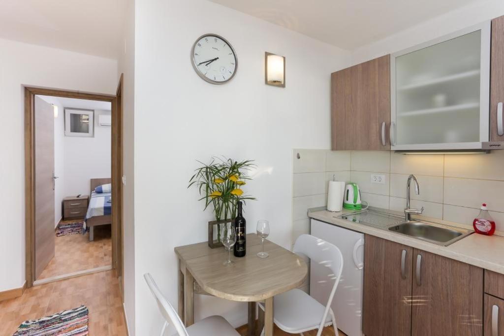 Drače Apartments Stipo מראה חיצוני תמונה